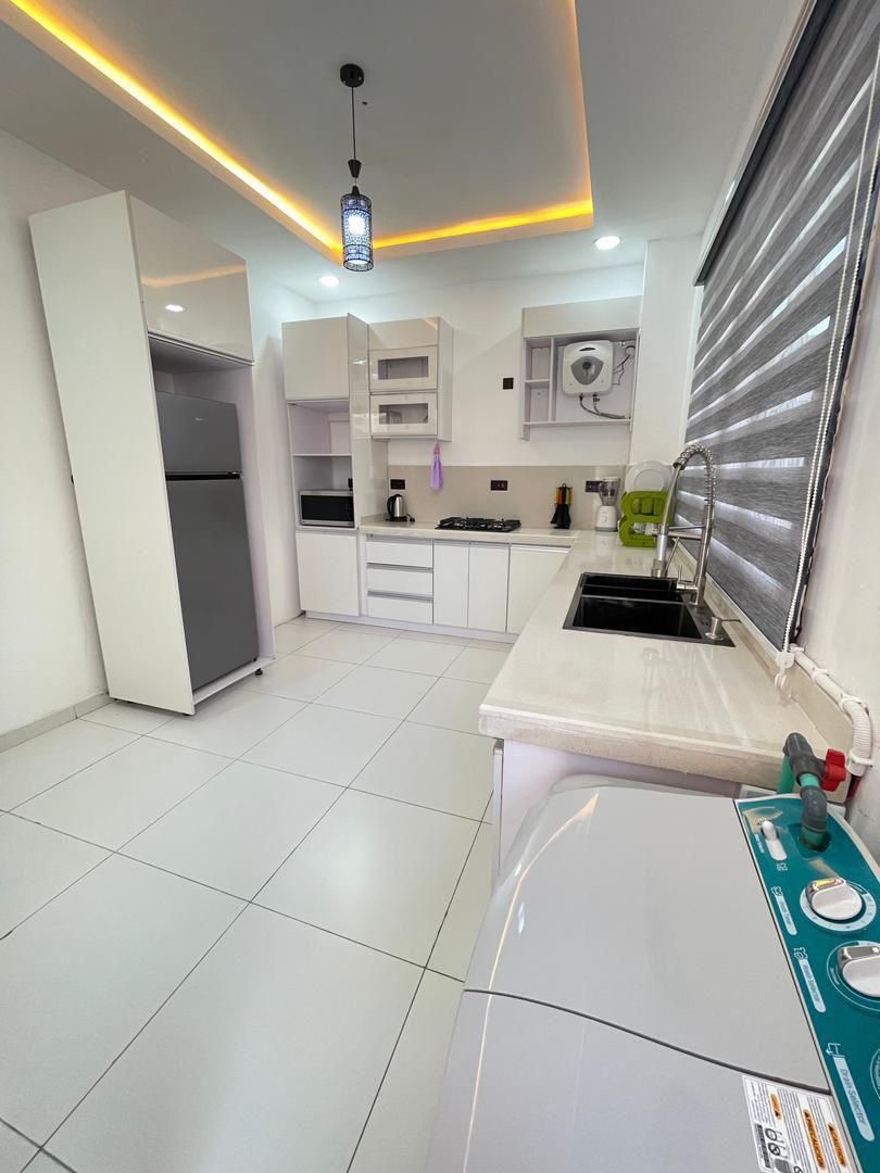 Camberwall Unit. 2 Bedroom apartment.