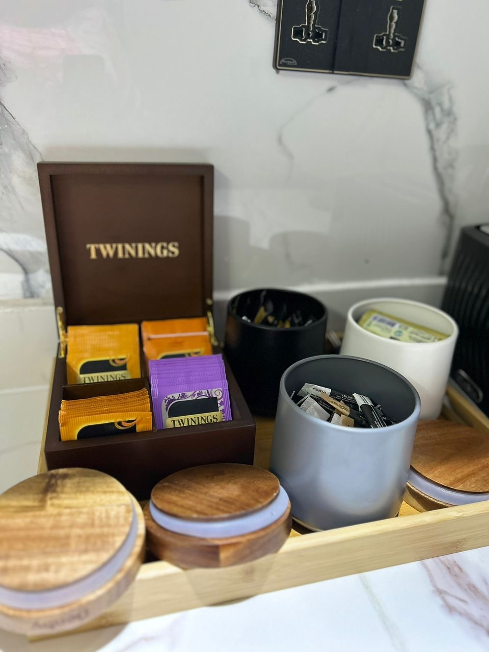 Newly launched 3/4 bedroom apartment with 1 room service quarters(bq).