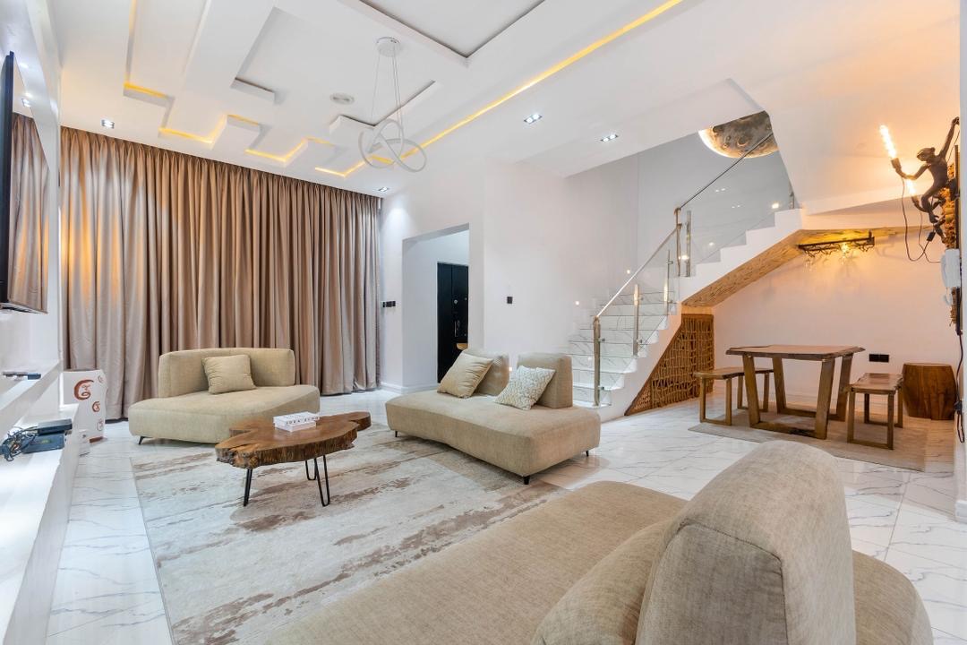 4 bedroom apartment (All rooms en suite)