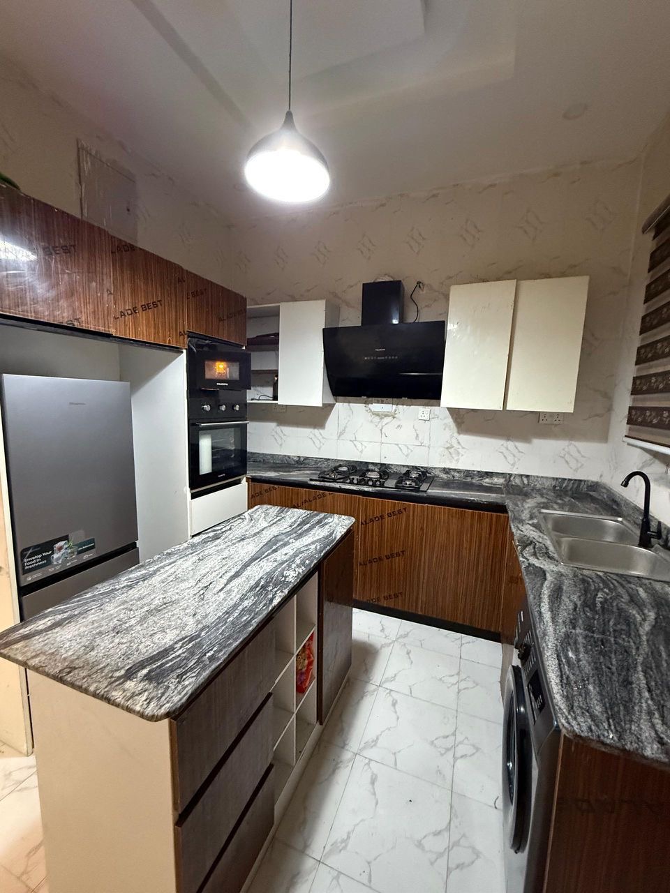 3 bedroom Triplex apartment