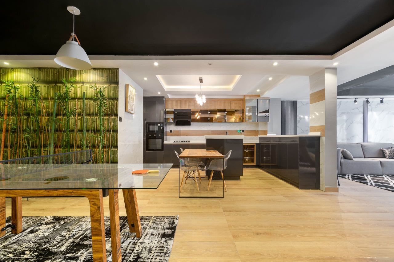 3bedroom waterfront apartment