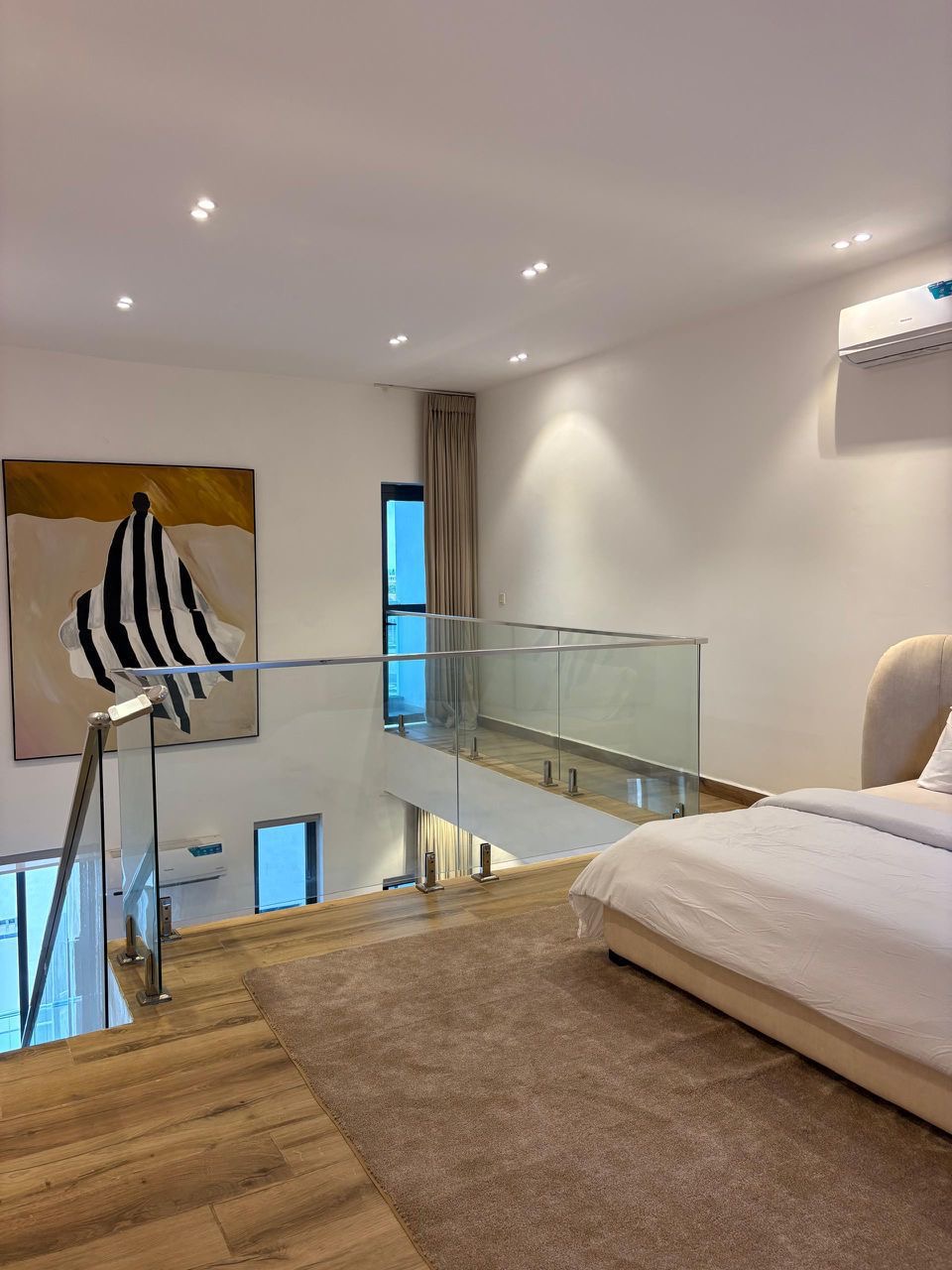 Woods (1bedroom loft)