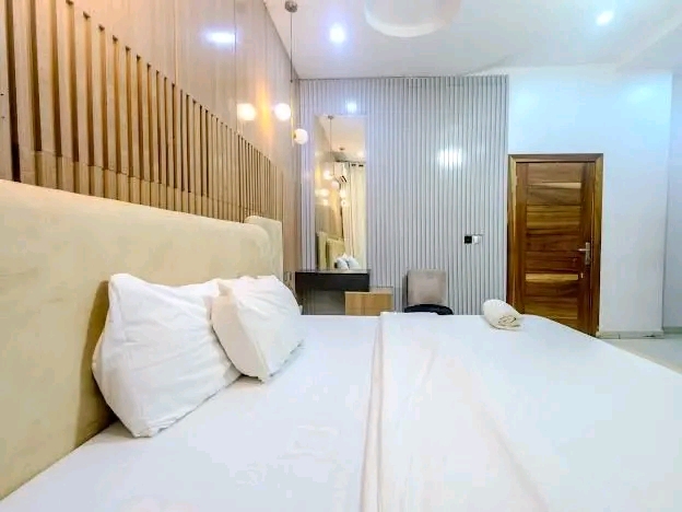 2 bedroom luxury apartments