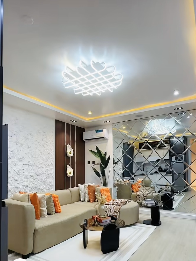 1 bedroom luxurious apartment