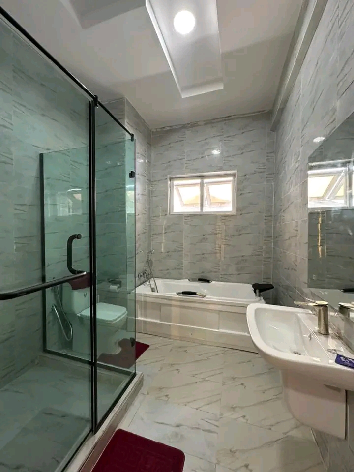 Exquisitely furnished Maisonette