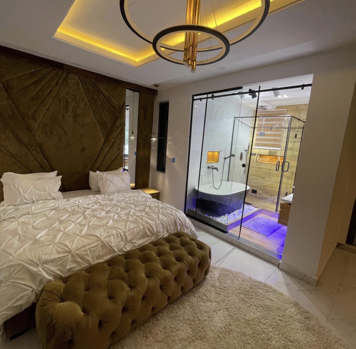 Three bedroom maissonate