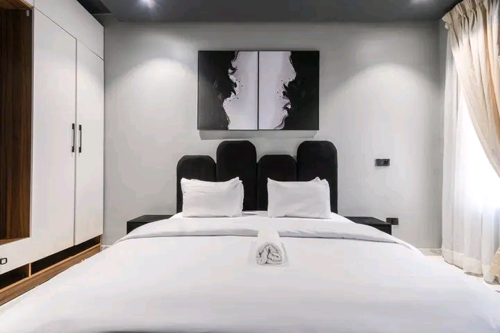 New 2-Bedroom Apartment