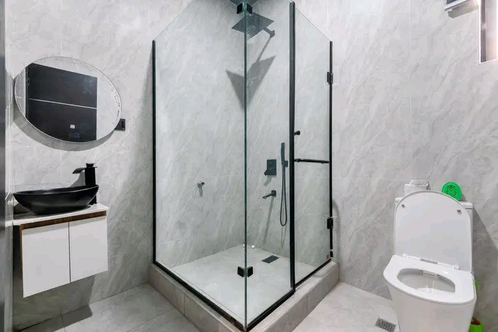 New 2-Bedroom Apartment