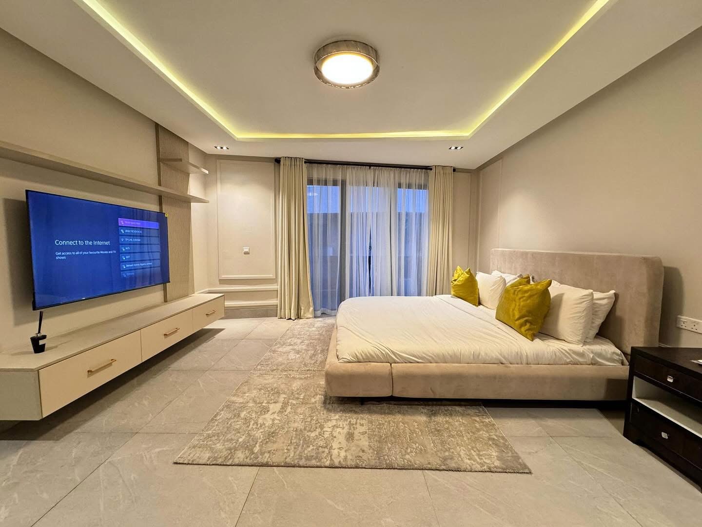 4bedroon well furished