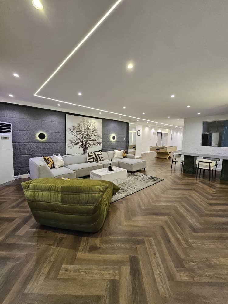 3 bedroom waterfront (1st floor)