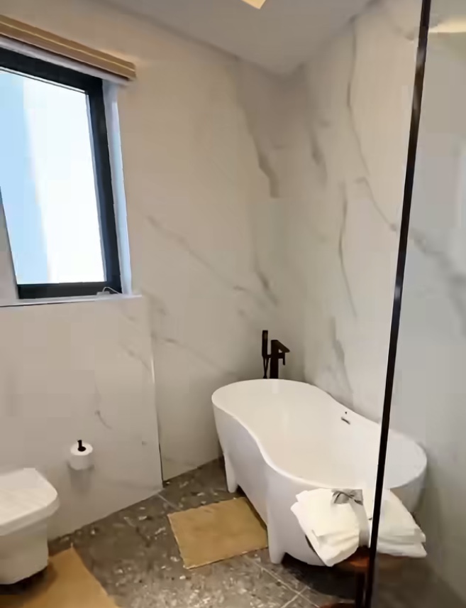 Super glamorous private bedroom