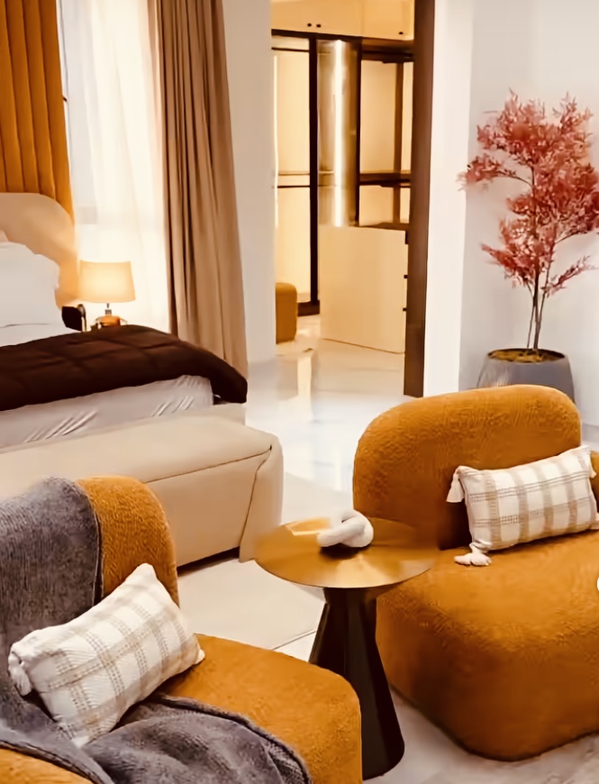 Triplex private bedroom