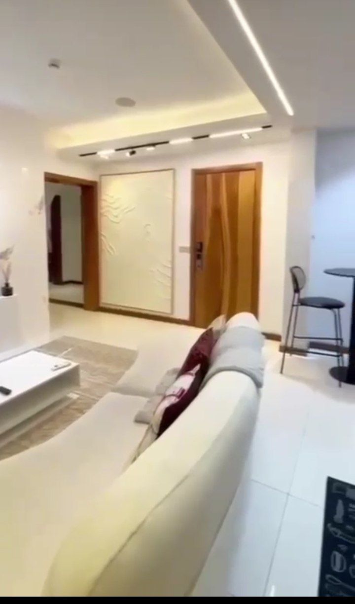 2 unit 1 bedroom apartment