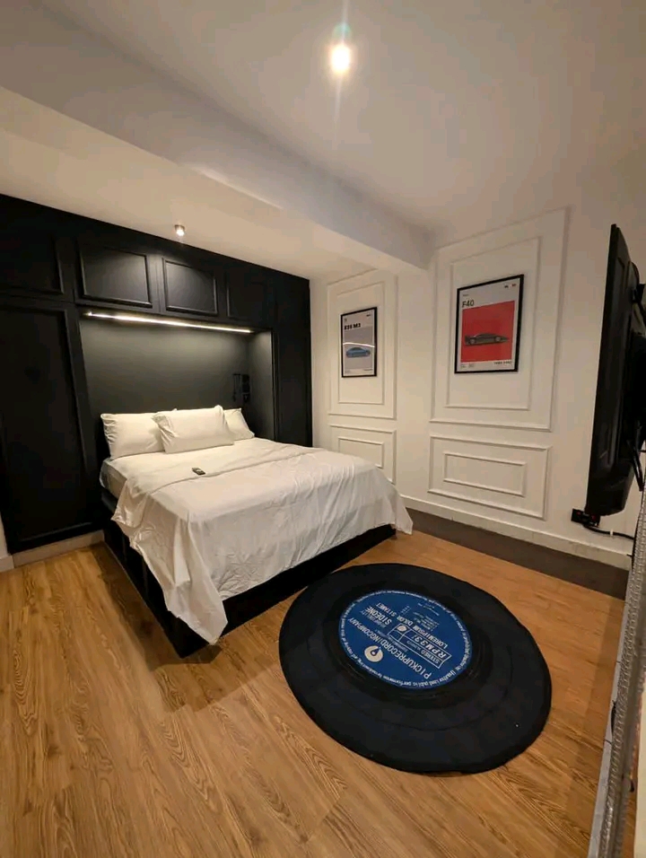 1 bedroom loft
