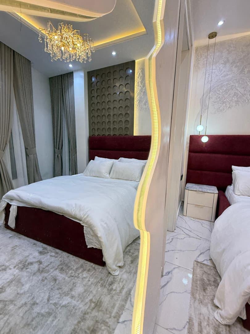 2bedroom Escape in Admiralty