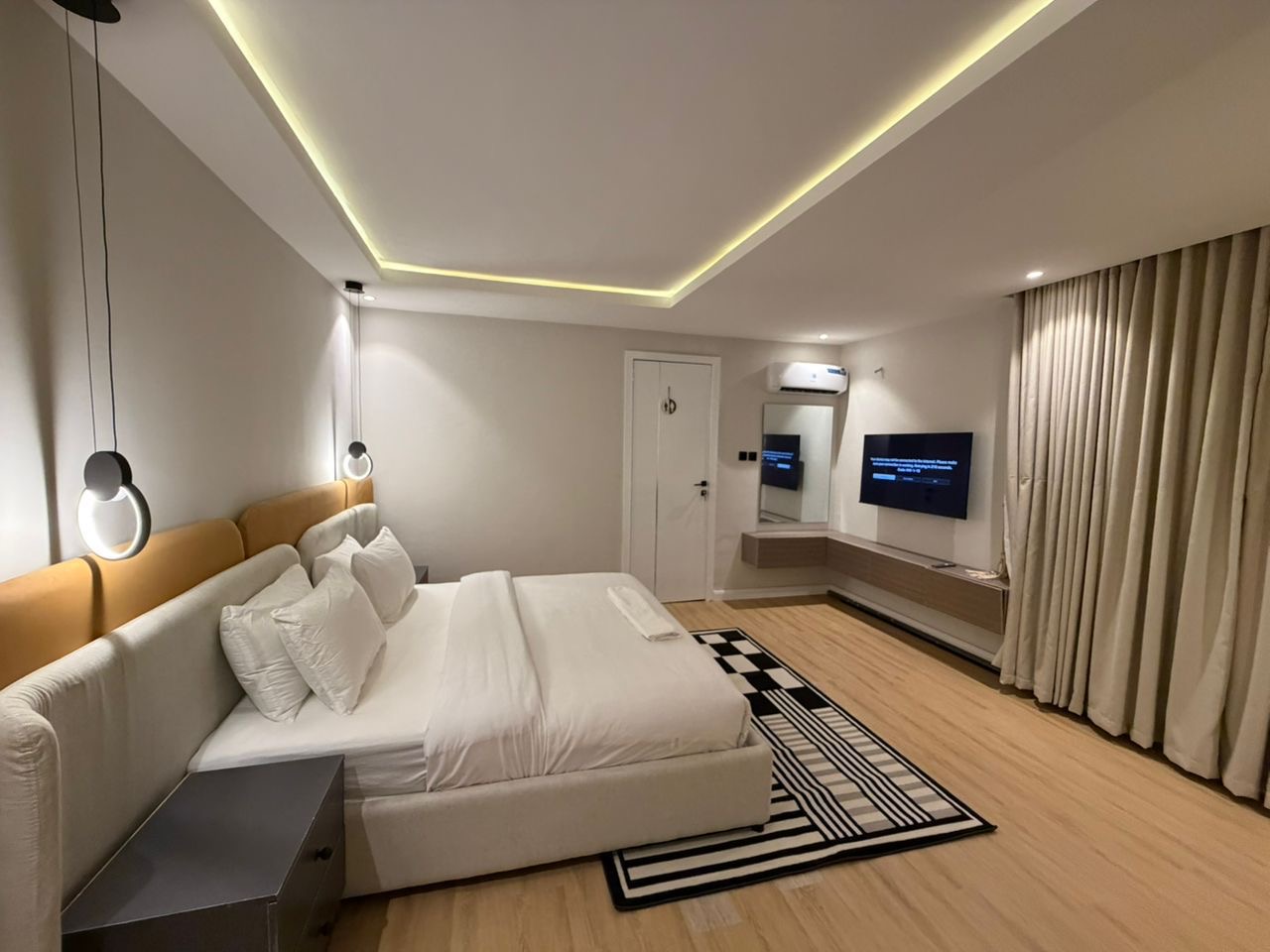 Luxury one bedroomx