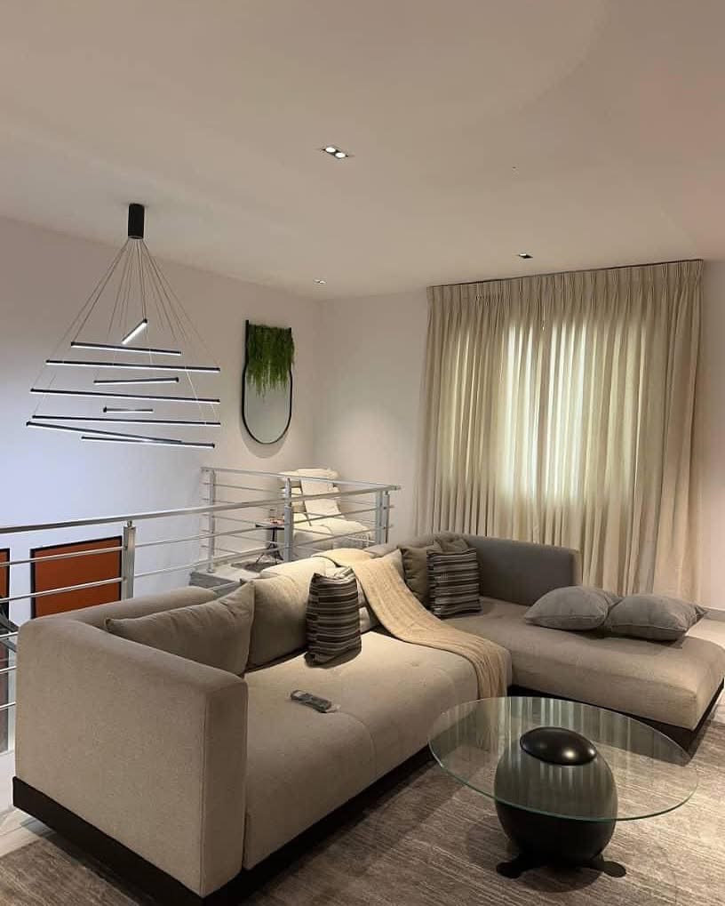 Luxury and spacious three apartment