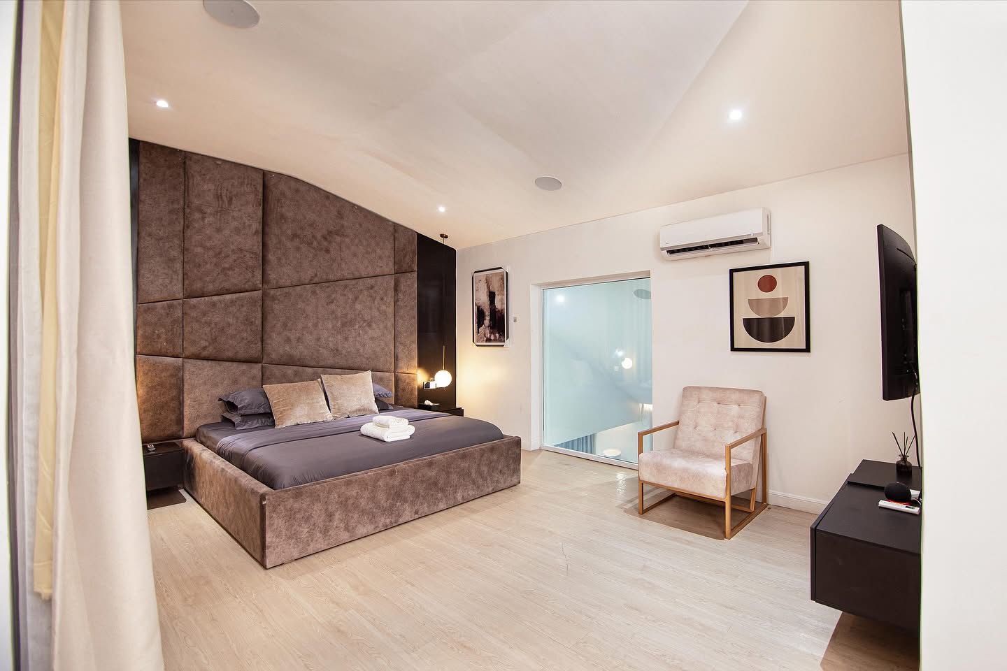 Luxurious two bedroom