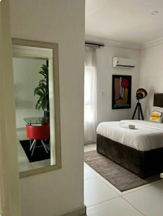 Chic bedroom apartment