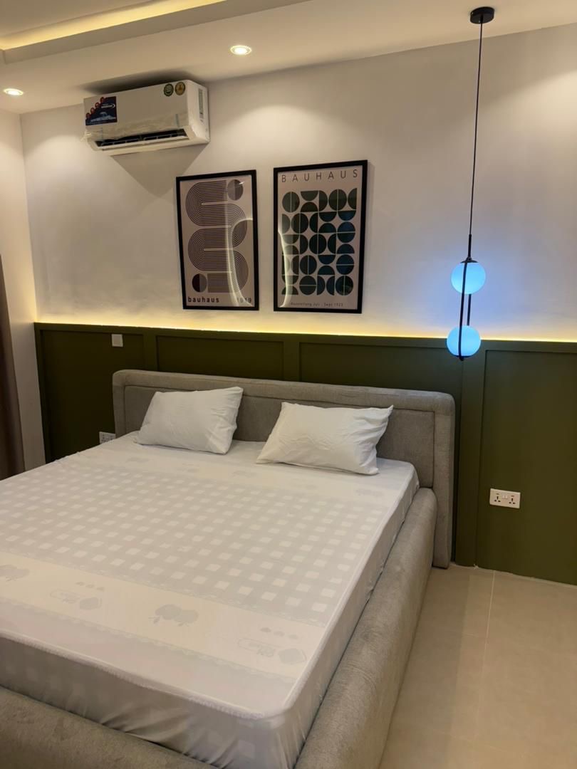 Deluxe 3 bedroom apartment