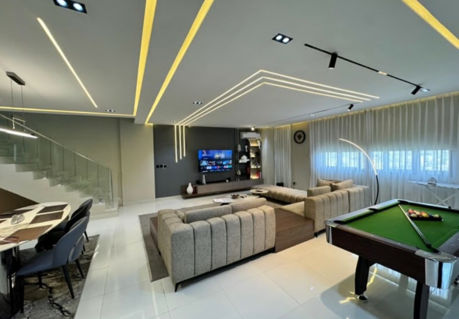 3 bed room maisonete