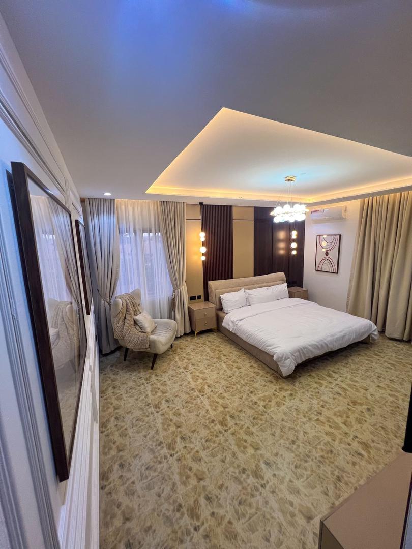 Three units of 2/3 Bed