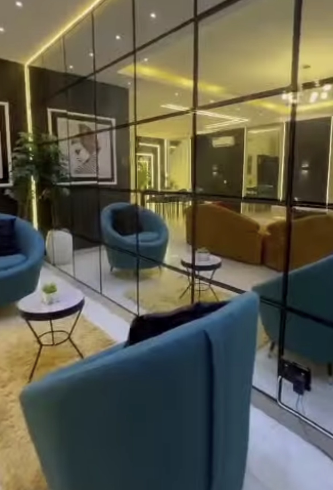 Luxury 4 bedroom maisonette