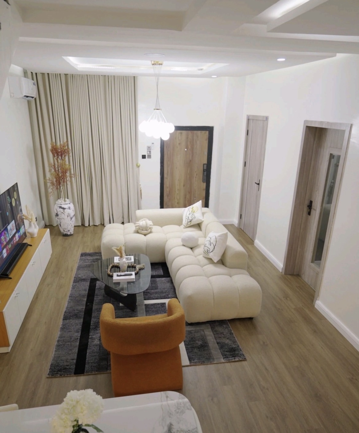 Premium comfort bedroom