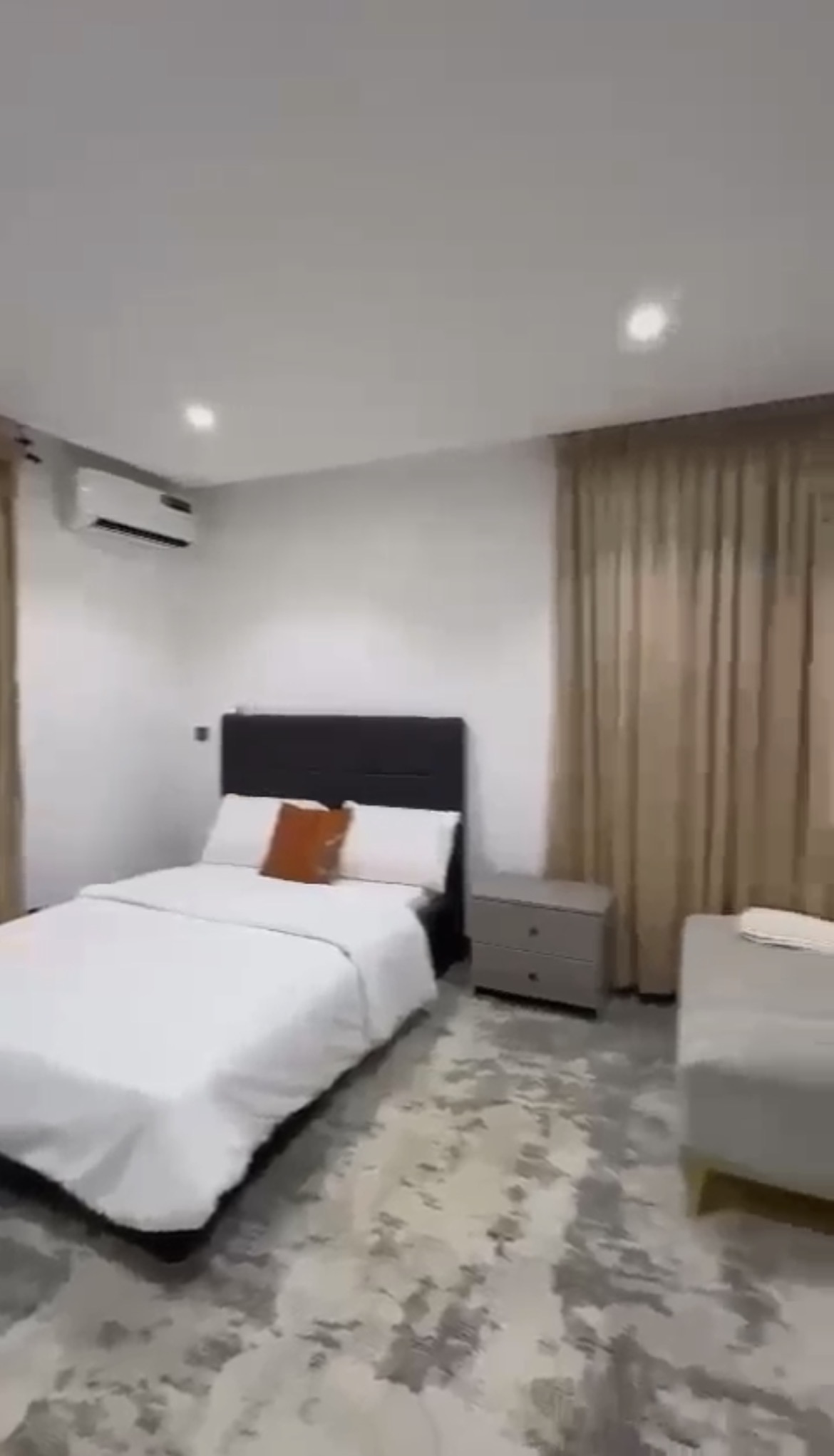 Well furnished apartment