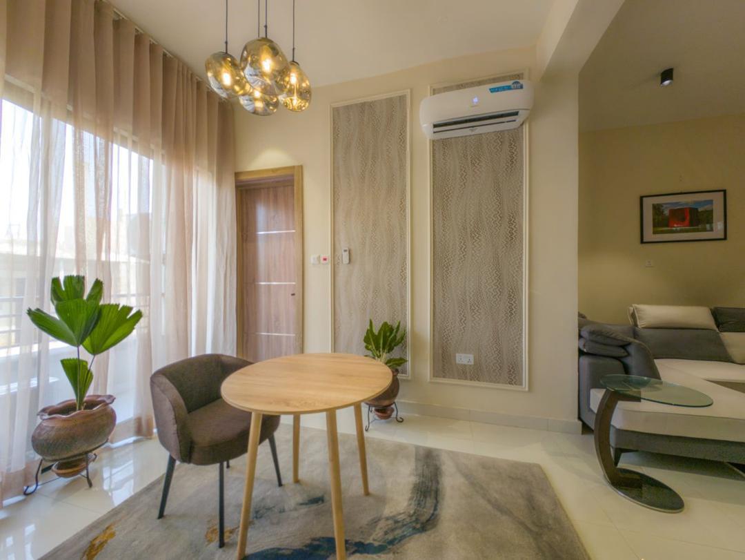 Rooftop Ocean View 1bedroom apartment with top notch amenities available.