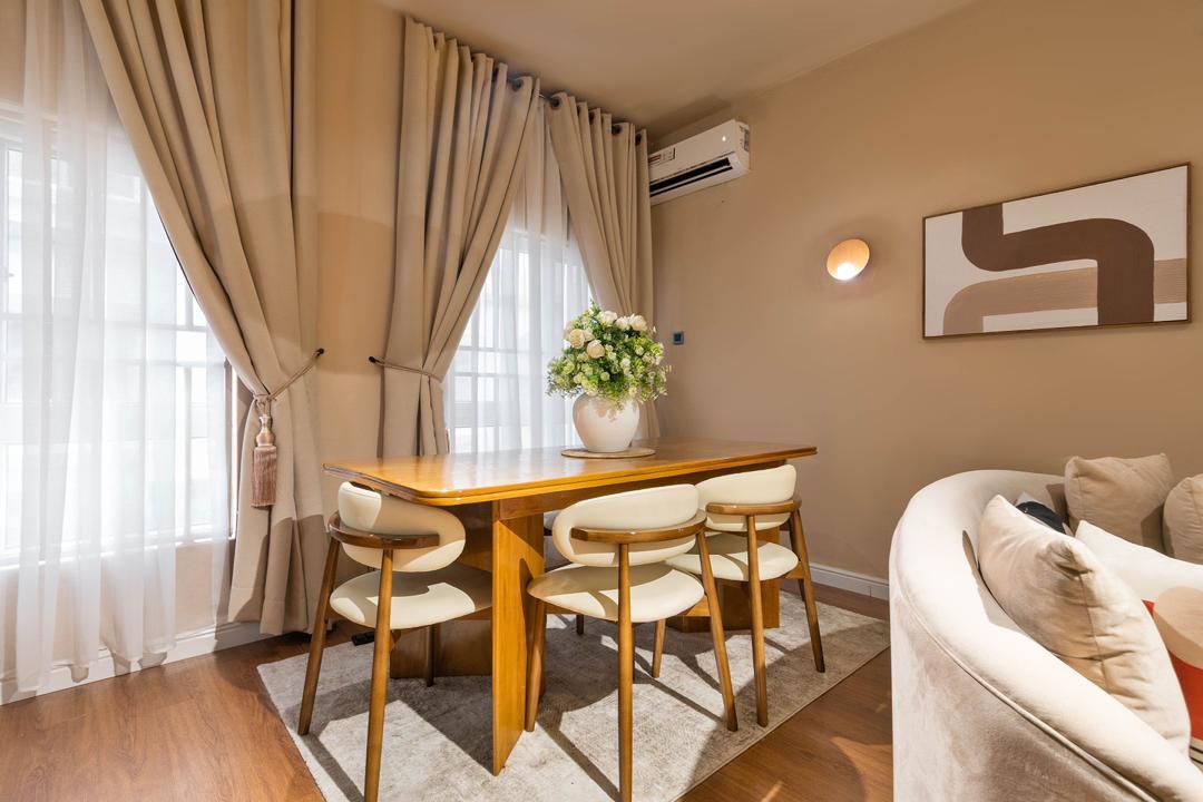 Semi terrace detached duplex