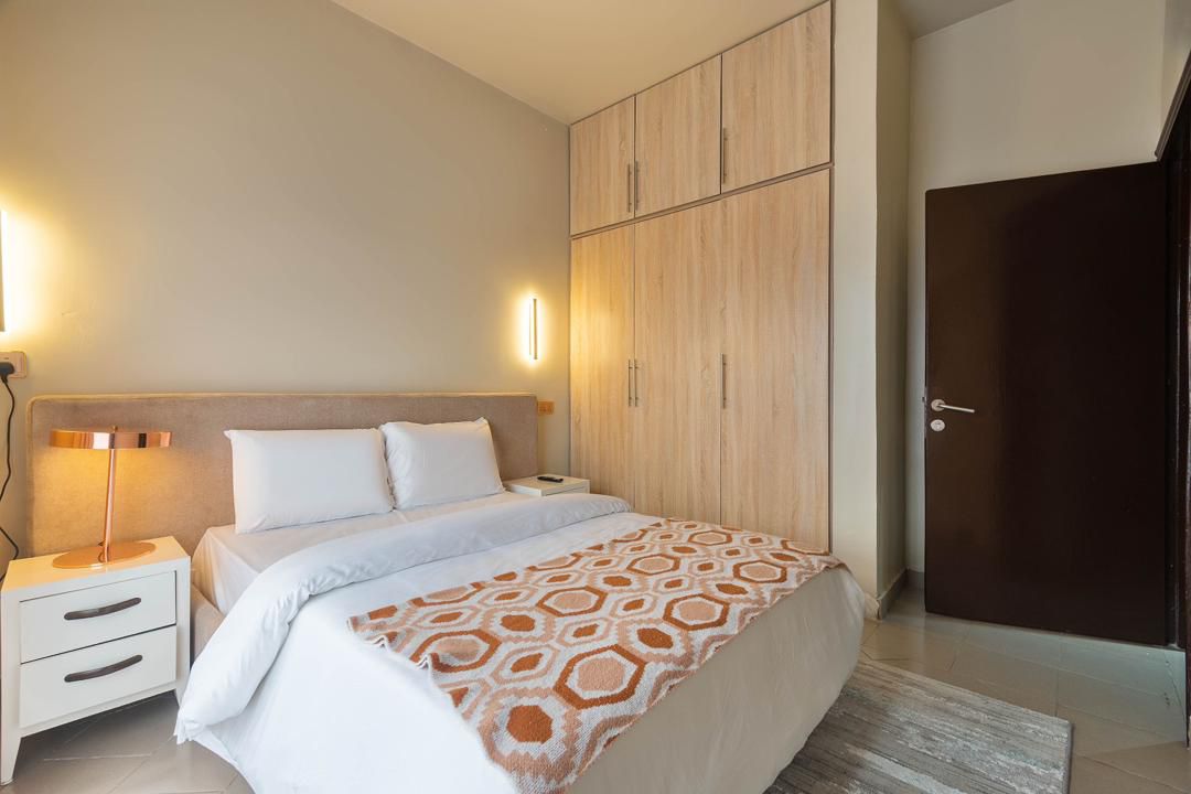 Semi terrace detached duplex