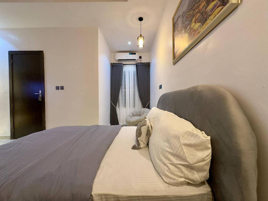 New 2-Bedroom Apartment