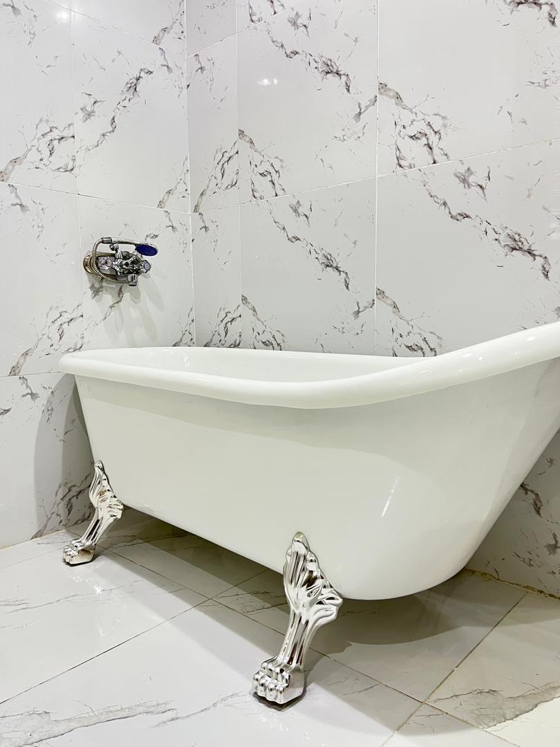 4 bedroom duplex Self compound with snooker